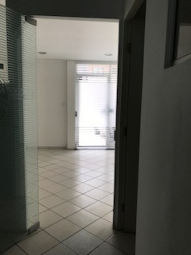 Imagem 5 de 7 de Sala - 7119 - 68111445