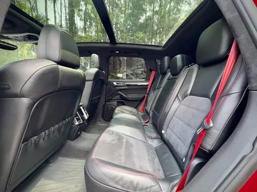 Porsche Cayenne 4.8 Gts