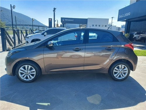 Imagem 9 de 12 de Hyundai Hb20 1.0 Comfort Plus 12v Flex 4p Manual