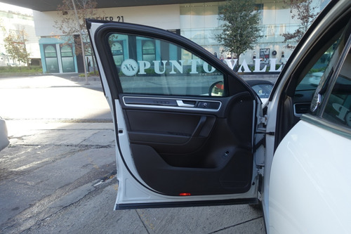 Imagen 11 de 12 de Volkswagen Touareg V8 2014 Blindada