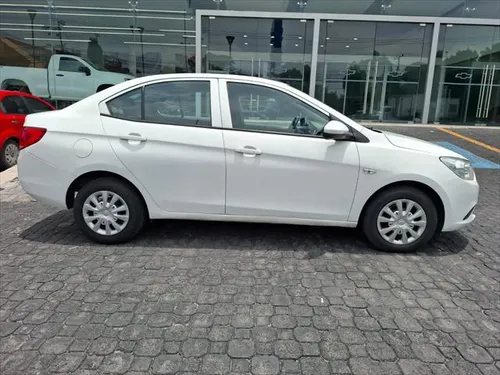 Chevrolet Aveo 1.5 Ls Mt