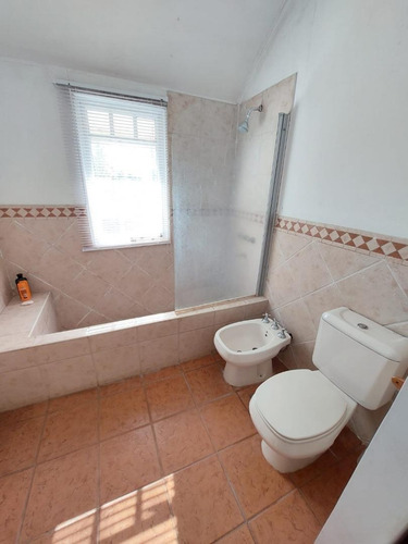 Imagen 17 de 23 de Casa Con Piscina En El Paraíso