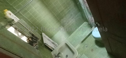 Imagen 15 de 22 de Mayerling Gonzalez Bm Vende Casa En Alto Prado Mls #22-29062