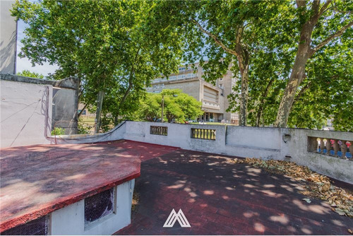 Venta De Casa En Parque Rodo De Estilo.