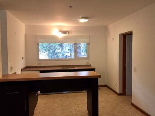 Imagen 2 de 12 de Casa A Estrenar De 3 Dormitorios En Villa Lago Gutierrez