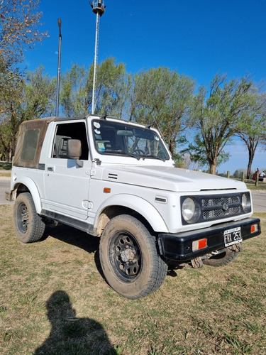Suzuki Samurai 1.9 Metal/lona