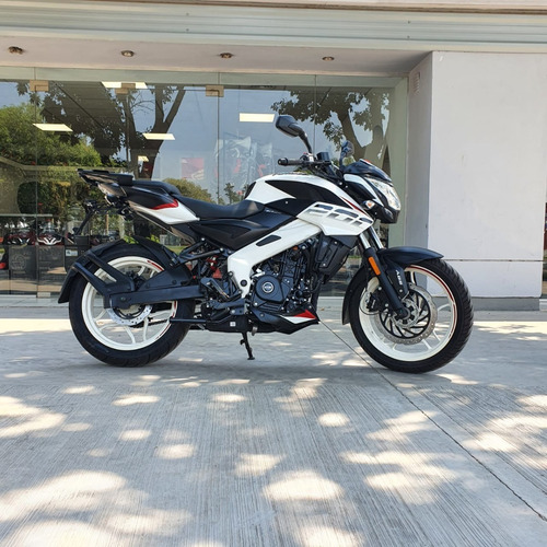 Imagen 1 de 11 de Rouser Ns200 Fi Modelo 2021