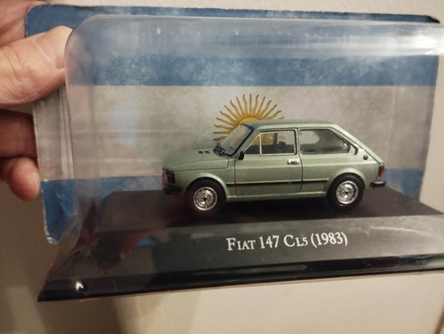 Fiat 147 Colección  Esc 1 43 10cm Ixo  Auto A Escala