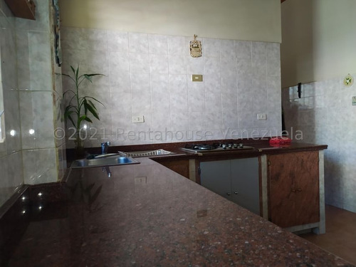 Imagen 7 de 18 de 22-10226 Casa En Venta Urb. El Castaño Maracay Dperez