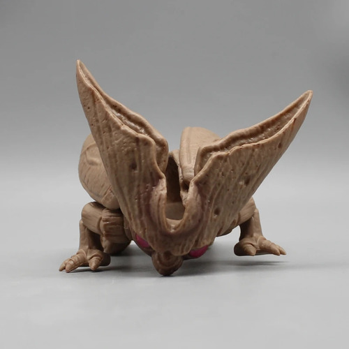 Dragon Ball Figura Capullo De Cell (Usado)