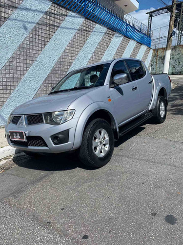 Mitsubishi L200 2011 3.2 Triton Hpe Cab. Dupla 4x4 4p