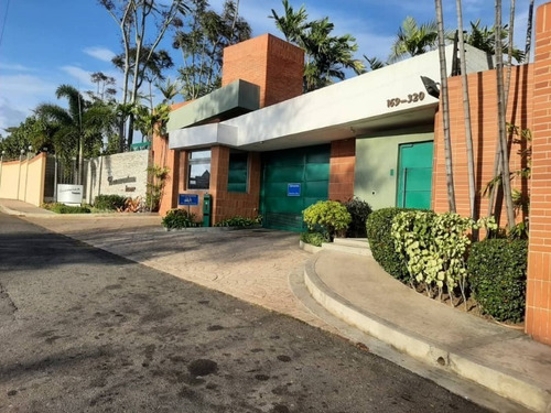 Imagen 1 de 24 de Yosmar & Fernando Venden Town House En Resid Bonaventura Home Mañongo. Foth-377
