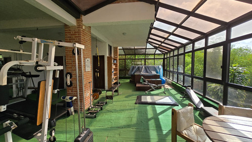 Se Vende Casa Quinta 1600mt2 T-1.100mt2 C 7h/10b/7pe Alto Hatillo