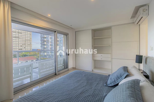 Alquiler Apartamento Tres Dormitorios Playa Brava Edificio Brava Biarritz