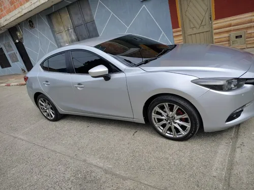 Mazda 3 2.0 Touring At