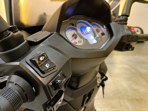 Imagem 2 de 13 de Citycom S 300i - X Max 150 - Re
