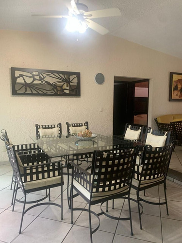 Casa En Renta Lomas De Cocoyoc (canarios)