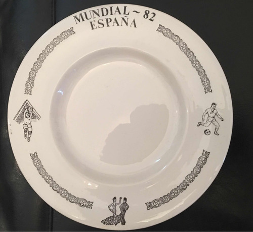 Plato De Porcelana De Colección Mundial Football España 82