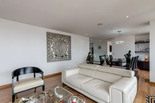 Apartamento En Arriendo En El Chicó. Cod A11006