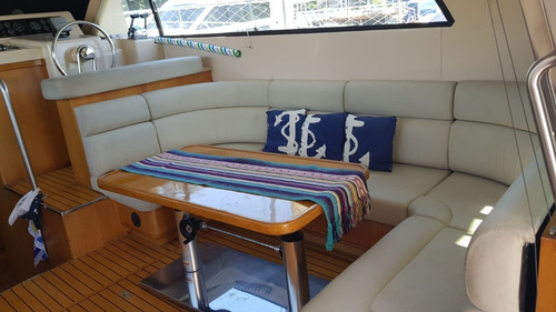 Crucero Segue 43 Con Cummins 2 X 300 Hp Linea De Eje