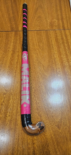Palo De Hockey Rosa Chicle 31.496 " (Usado)