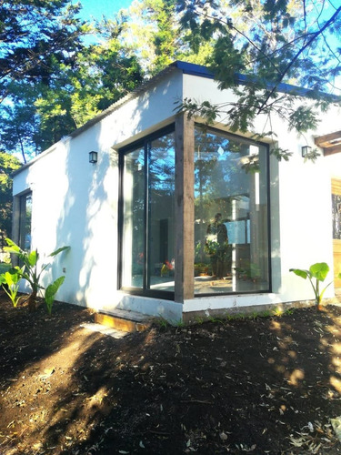 Venta Casa En Bosque Peralta Ramos De 3 Ambientes.