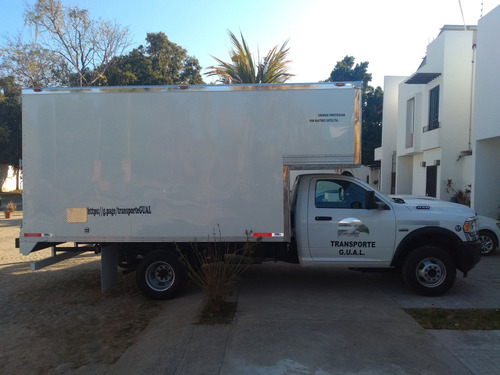 Dodge Ram 4000, Hemi V8 5.7lts Caja Seca Copete.
