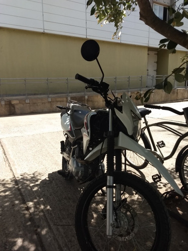 Imagen 15 de 16 de Honda Xr 150l