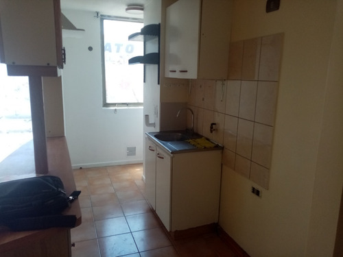 Se Arrienda Amplio Depto 1 Dormitorio En Toesca