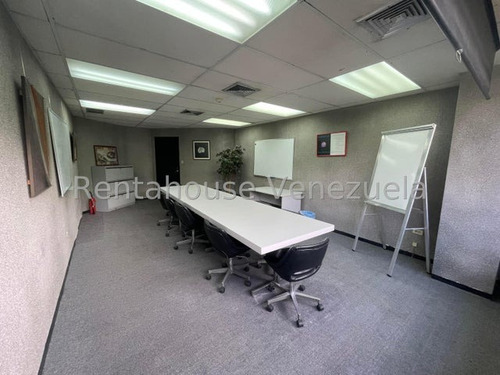 Venta Oficina En Zona Industrial De La Urbina 800 M2 Con Ascensor De Carga