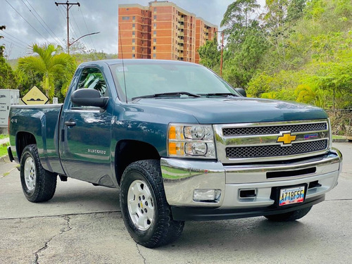 Imagen 3 de 9 de Chevrolet Silverado Lt