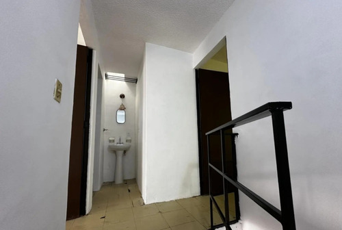 Casa A Precio De Remate En Felipe Carrillo Puerto Santiago De Querétaro Yqh