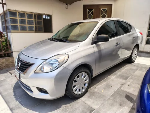 Nissan Versa 1.6 Advance At