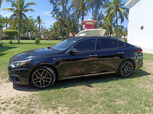 Kia Optima 2.0 L Turbo Gdi Sxl At