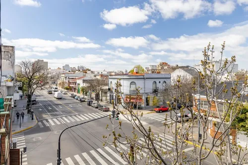 Venta Departamento A Refaccionar 3 Amb Con Balcon En Boedo