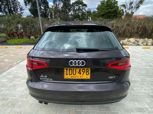 Audi A3 1.8 Attraction 5 p