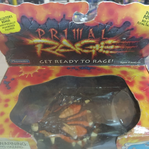 Primal Rage, Armadon Action Figura (Usado)