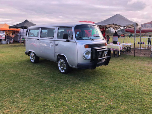 Imagen 1 de 15 de Volkswagen Combi Caravelle