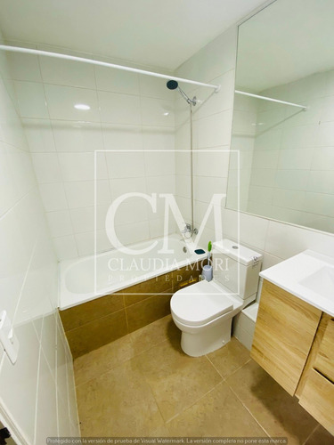 Oportunidad!! 66m2 2d+2b+1e+1b, Los Ingleses Valpo.