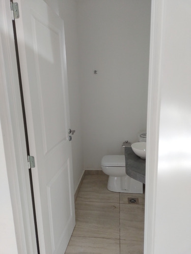 Imagen 8 de 19 de Casa San Ramiro Al 300 - Pilar Del Este
