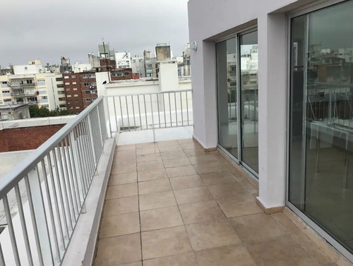 Venta Monoambiente En Punta Carretas Con Garage Sobre Ellauri
