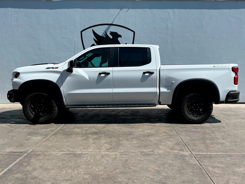 Chevrolet Cheyenne 6.2 Doble Cab Zr2 4X4 At