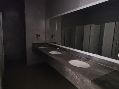 Local Comercial Acondicionado Para Escuela O Consultorios En Garza Sada
