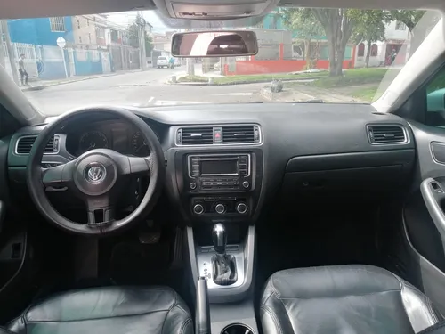Volkswagen Jetta 2.0 Trendline 5 p