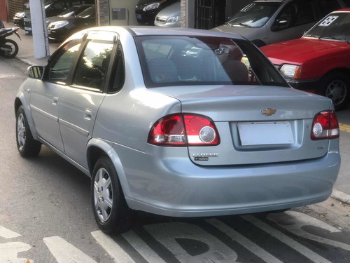 Imagem 6 de 11 de Chevrolet
