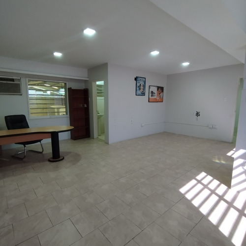 Ns Vende Galpón En Complejo Privado, La Morita 1, Maracay
