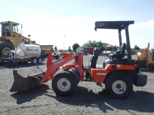 Imagen 7 de 14 de Cargador Frontal Payloader Kubota R420s 2007 Folio 15124