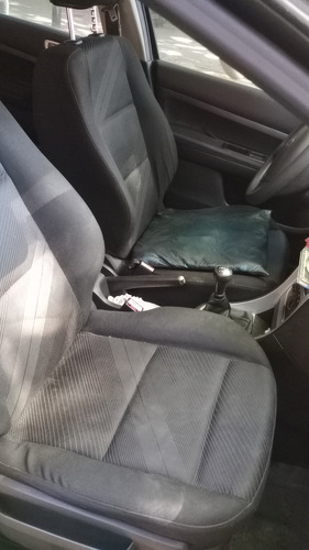 Peugeot 307 1.6 Sedan Xr 110cv