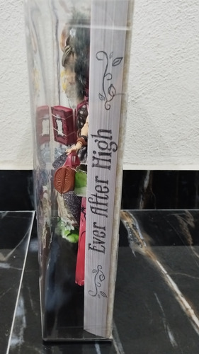 Ever After High Cerise Hood, Día Del Legado (Usado)