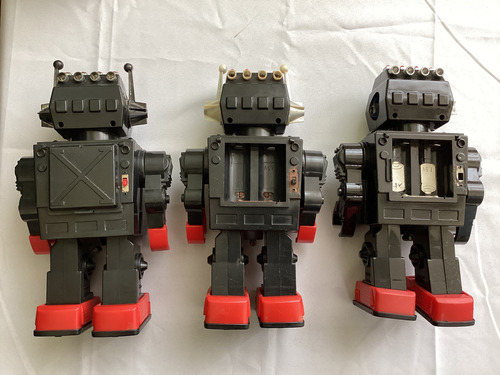 Lote Robots Saturno Vintage Para Reparar O Refacciones Saturno Negro